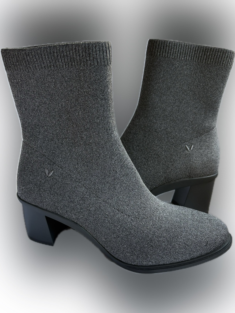 ✨ VIVAIA Amanda Almond-Toe Running Heel Boots in Rich Grey ✨